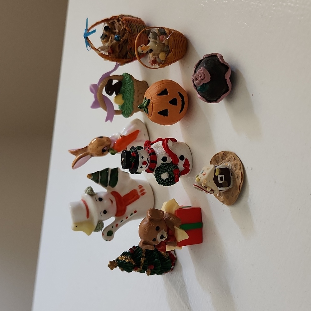 Group of 11 holiday theme miniature figurines